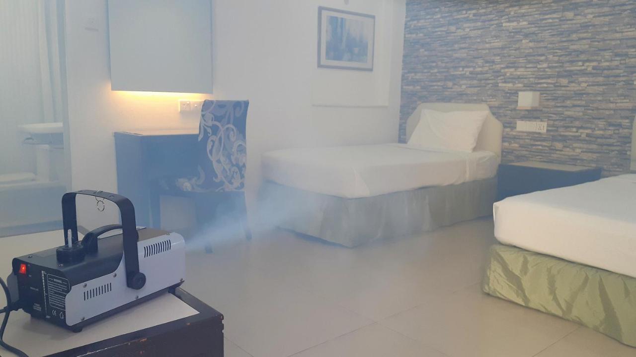 Quality Guest House Куантан Екстериор снимка